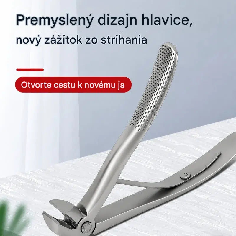Lekársky navrhnuté klieštiky na nechty odporúčané podiatrami – stačí jemné stlačenie pre jednoduché zastrihnutie aj hrubých a tvrdých nechtov.